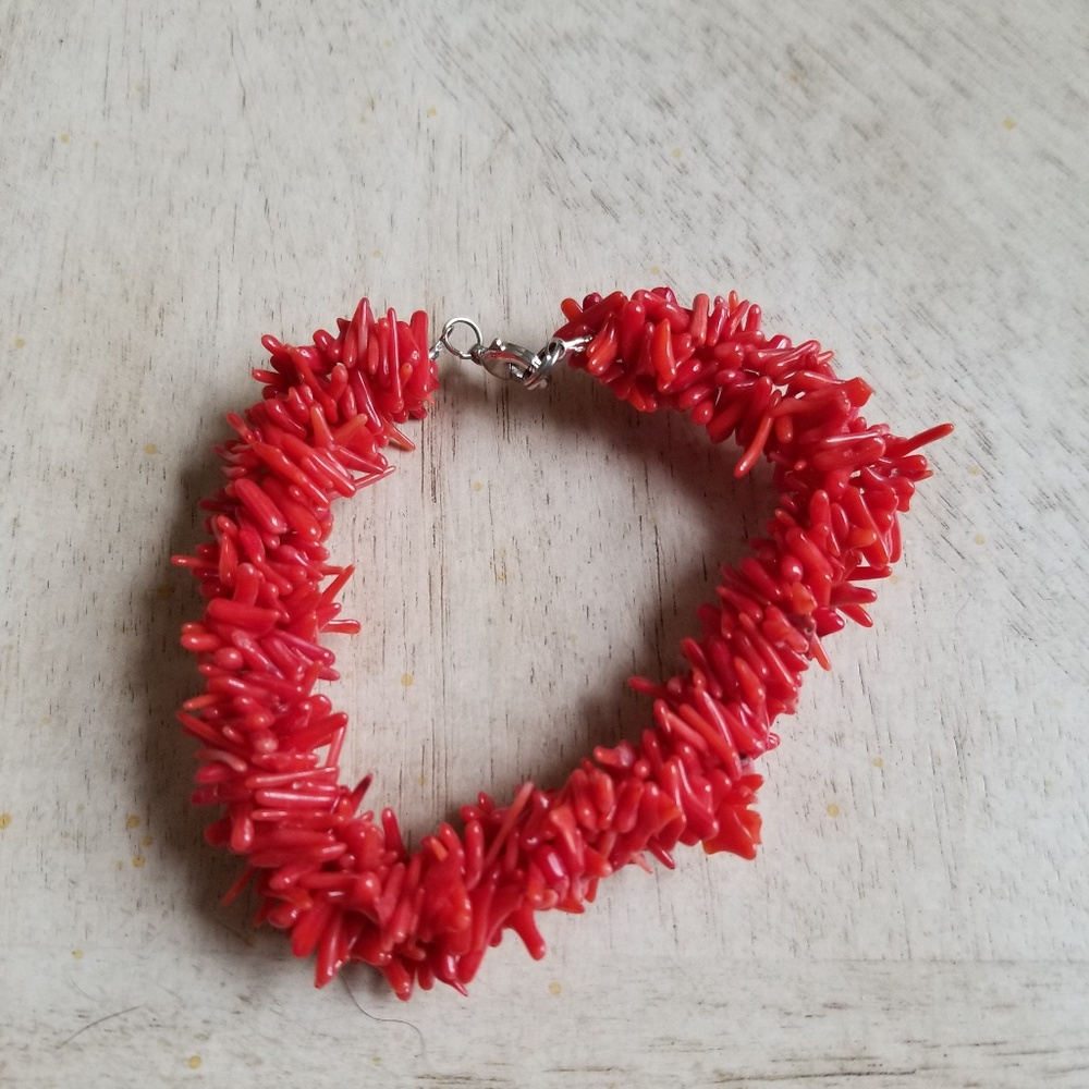 Red coral imitation bracelet